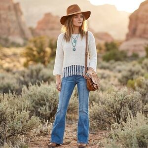 Altar'd State Open-Knit Fringe Hem Boho Coastal Western Indie Sweater Size Small